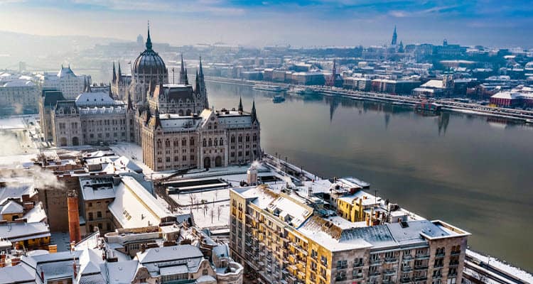 Romantic Danube - A Taste of Christmas Markets